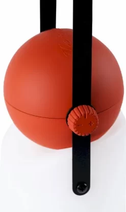 Weltevree Guidelight - Rood -Buiten koken Winkel 900 1350 weltevree guidelight red weltevree detail 1