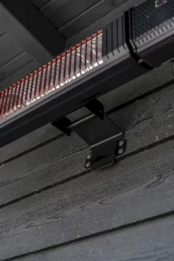 Eurom Heat And Beat Terrasverwarmer - Zwart -Buiten koken Winkel 900 600 8713415334579 heat and beat black sfeer 2