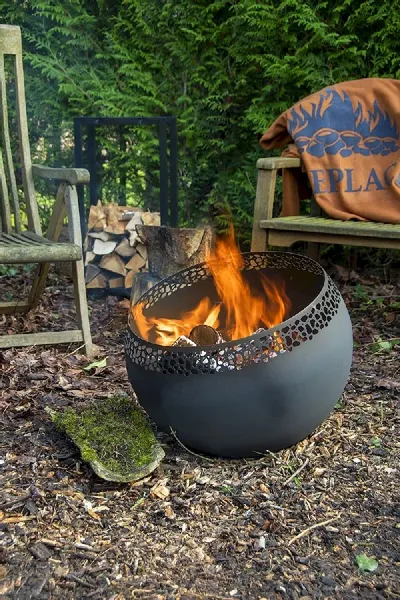 Esschert Design Vuurkorf Stippen - Zwart 2 Esschert Design Vuurkorf Stippen - Zwart - Afbeelding 2