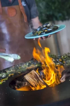 OFYR Classic Black 85 -Buiten koken Winkel 900 600 ofyr locatie shoot2166